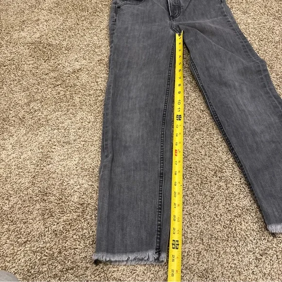 Y2K Express Faded Black Frayed Hem Mom Jeans Size 0 Super High Rise - Picture 10 of 15